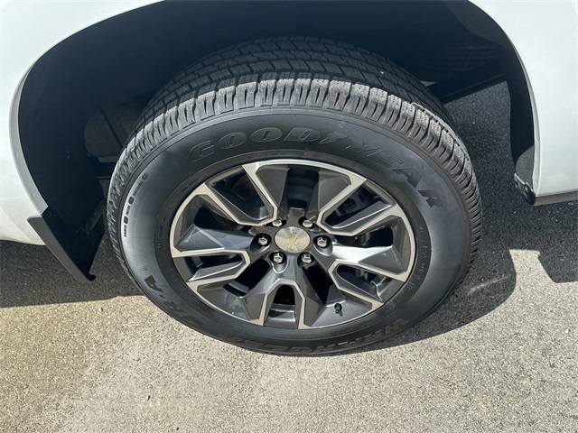 2022 Chevrolet Silverado 1500 LT photo 9