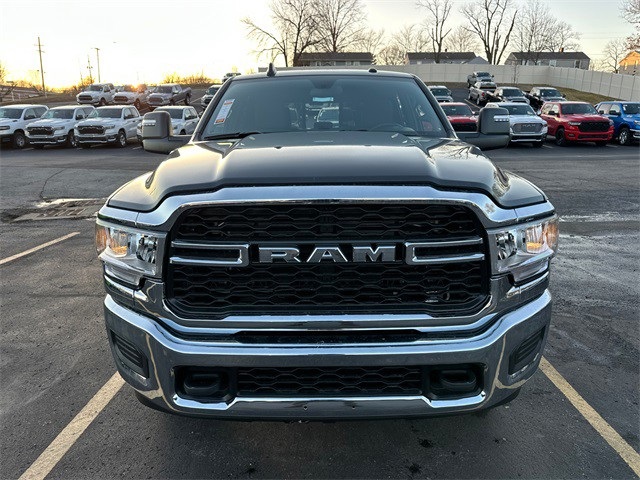 2024 Ram 2500 Tradesman photo 3