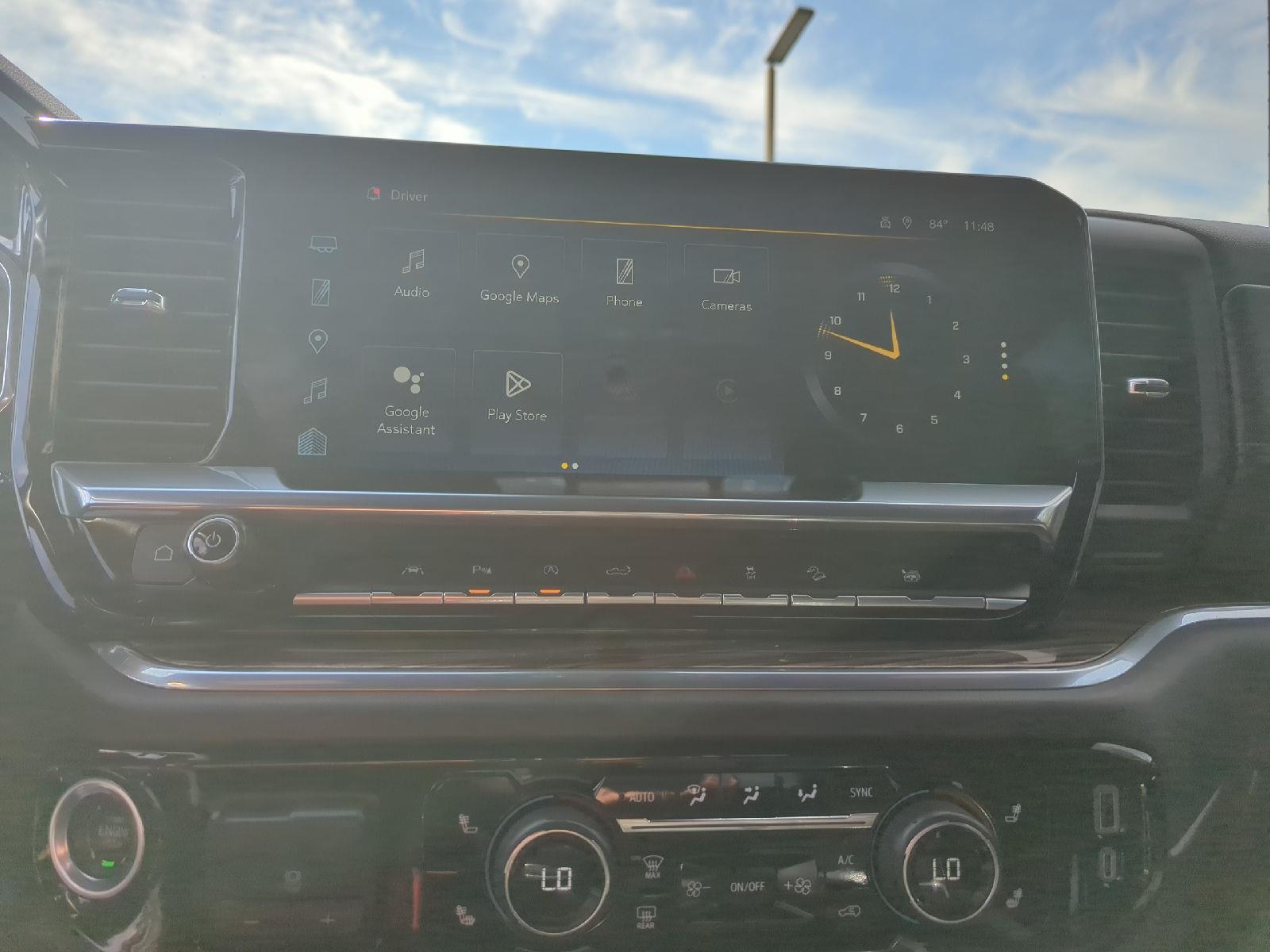 2023 Chevrolet Silverado 1500 RST photo 13
