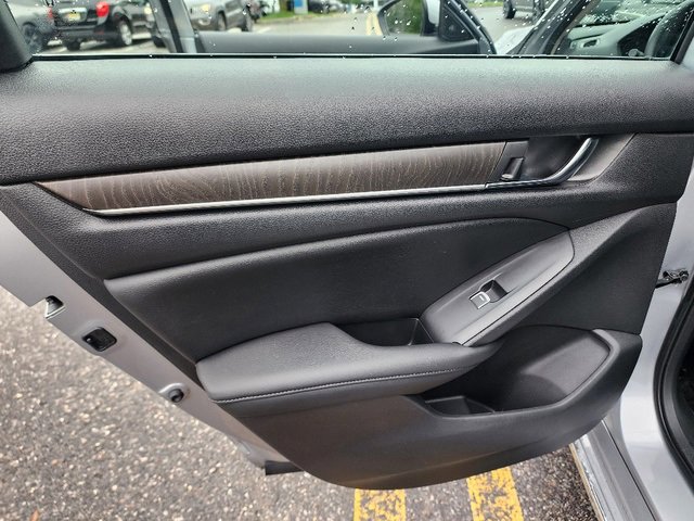 2021 Honda Accord EX-L photo 26