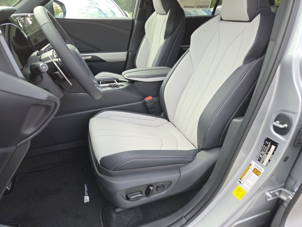 2026 Lexus TX 500h F SPORT Performance Premium photo 3