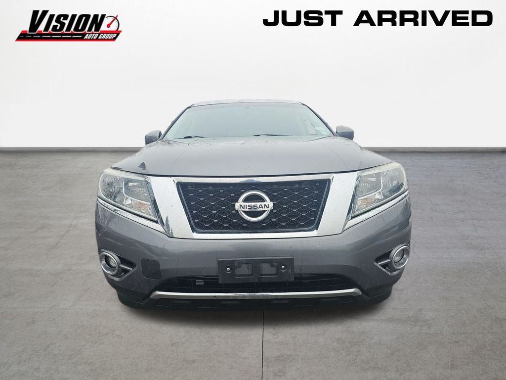 Used 2016 Nissan Pathfinder SV with VIN 5N1AR2MM6GC659885 for sale in Rochester, NY