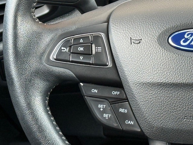 2022 Ford EcoSport SES photo 25