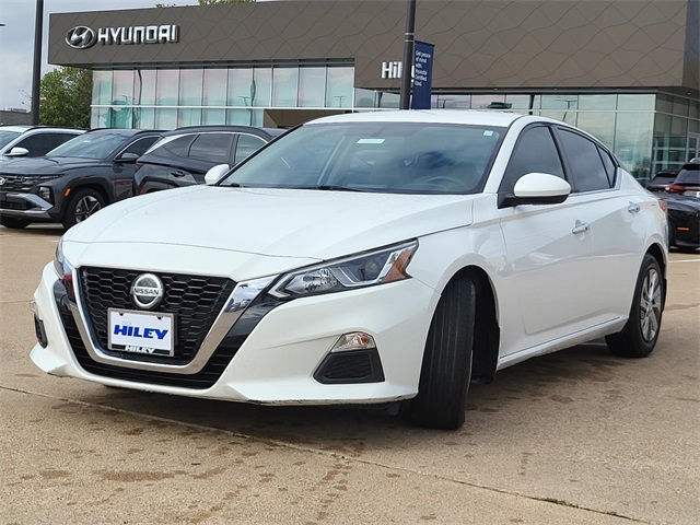 2019 Nissan Altima S