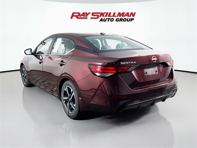 2024 Nissan Sentra SV photo 3