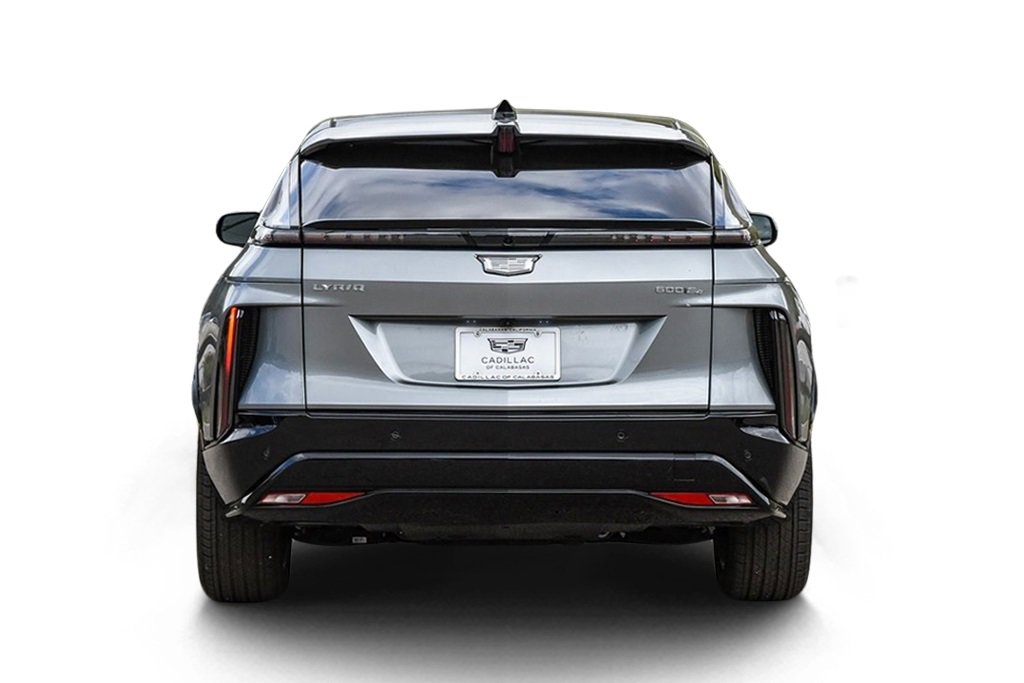 2024 Cadillac Lyriq Sport photo 6