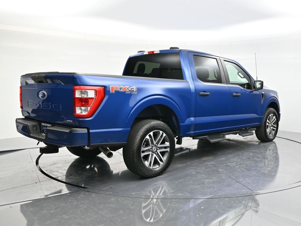 2022 Ford F-150 XL photo 4