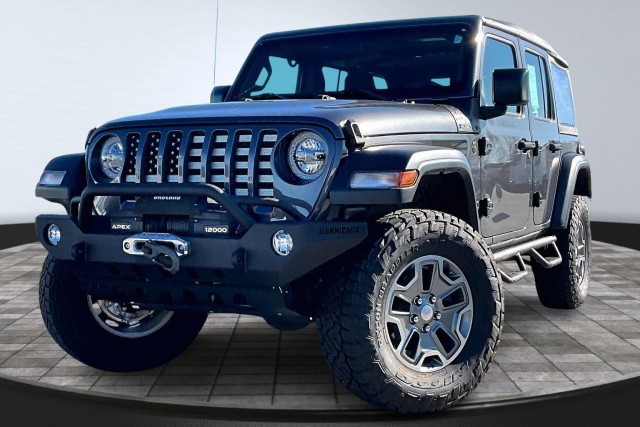 2023 Jeep Wrangler 4-Door Sport's photo