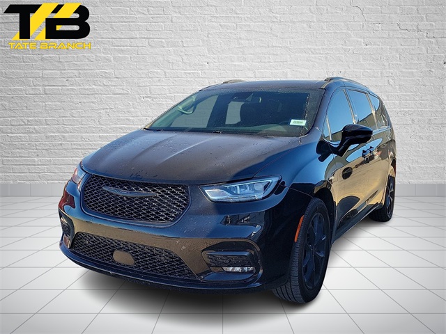 2021 Chrysler Pacifica Limited's photo