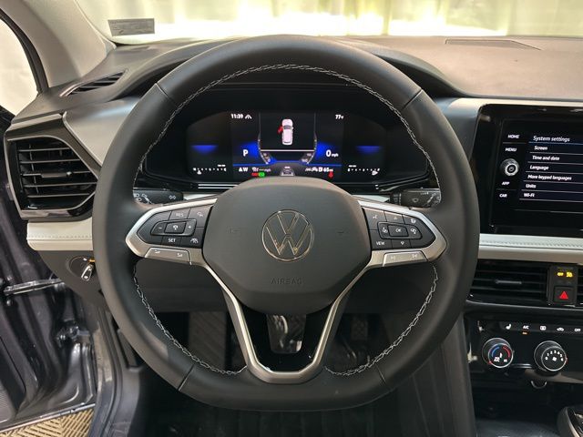 2025 Volkswagen Taos S photo 15