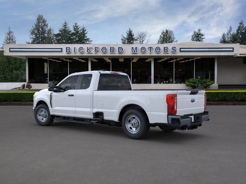 2025 Ford F-350 XL photo 4