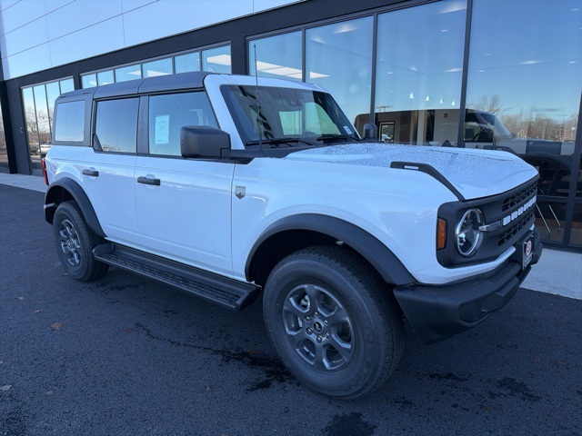 2025 Ford Bronco 4-Door Big Bend's photo