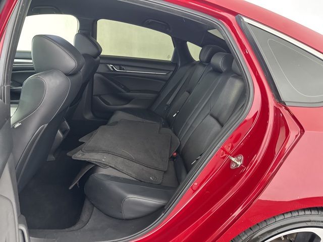 2018 Honda Accord Sport photo 23