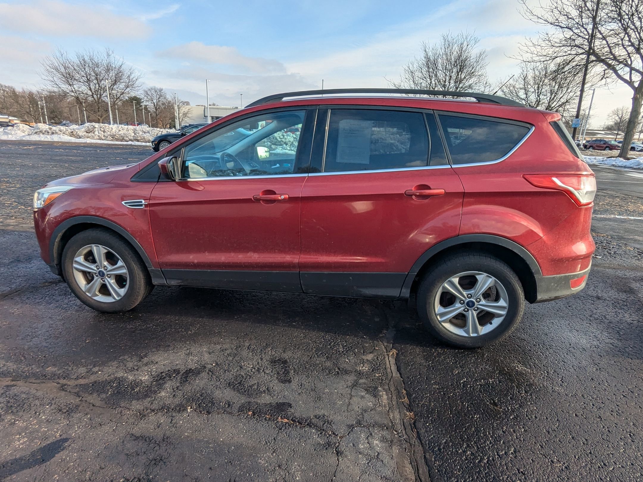 Used 2014 Ford Escape SE with VIN 1FMCU9G96EUE48491 for sale in Mishawaka, IN