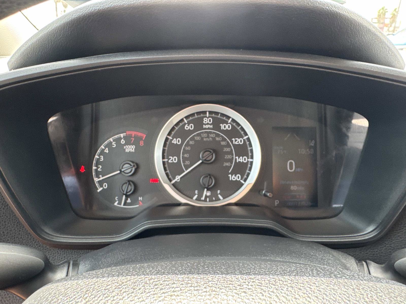 2020 Toyota Corolla LE photo 22