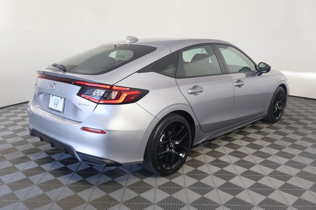 2025 Honda Civic Sport photo 2