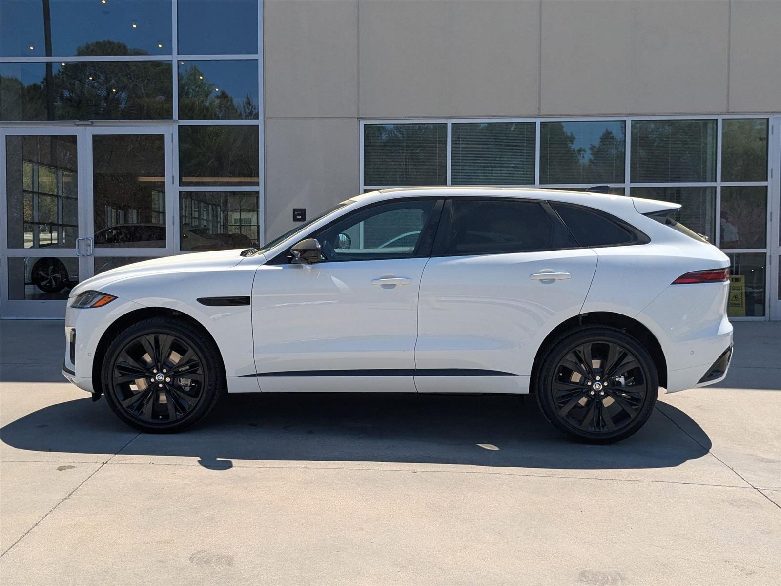 2026 Jaguar F-PACE P250 R-Dynamic S photo 7