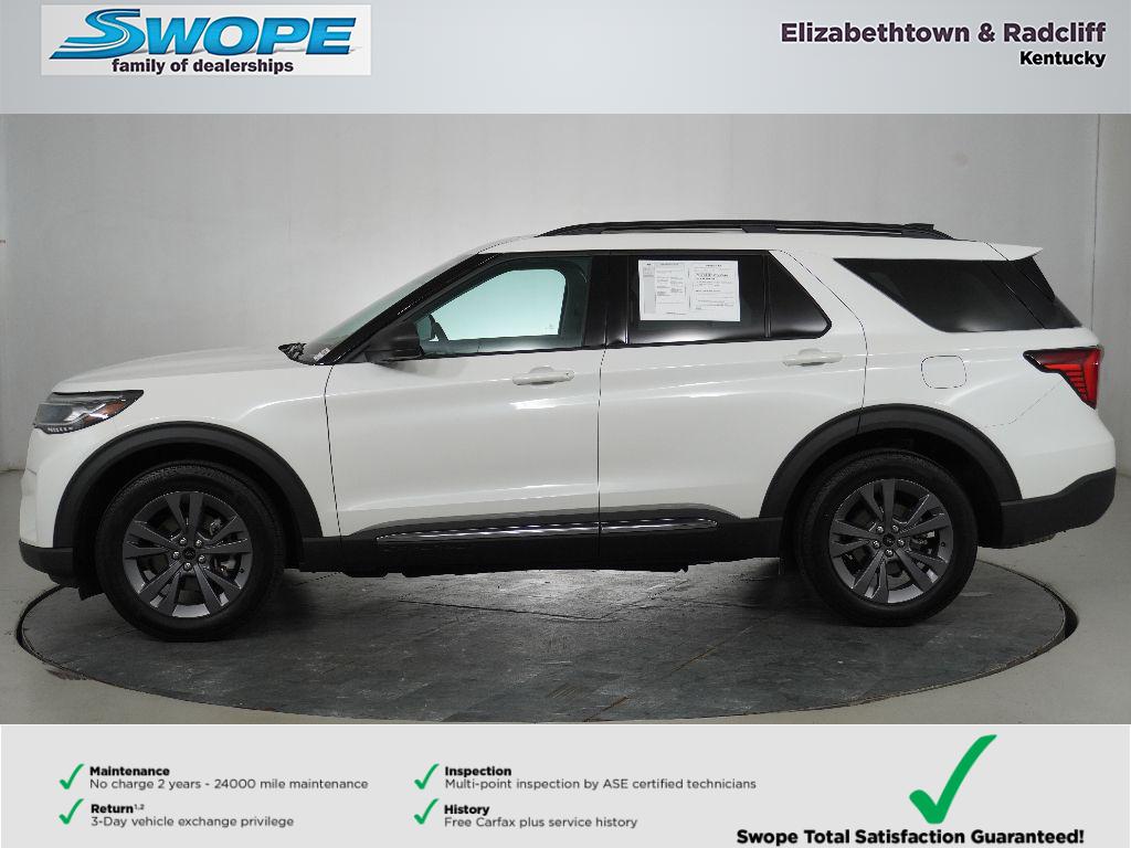 2025 Ford Explorer photo 5