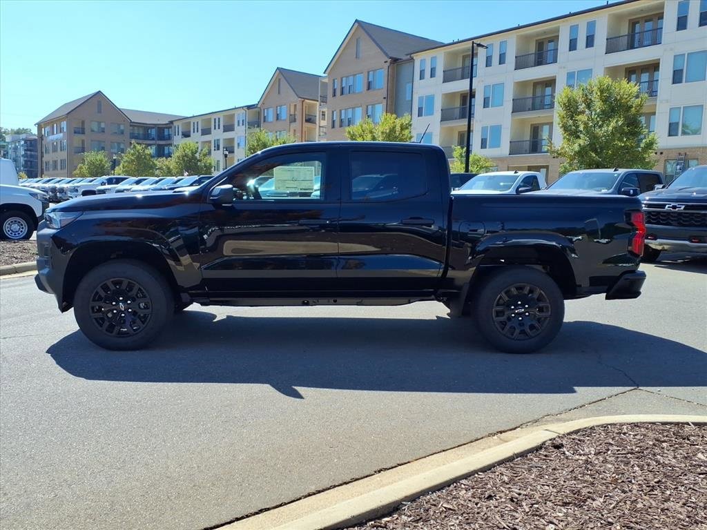 2026 Chevrolet Colorado Work Truck photo 4
