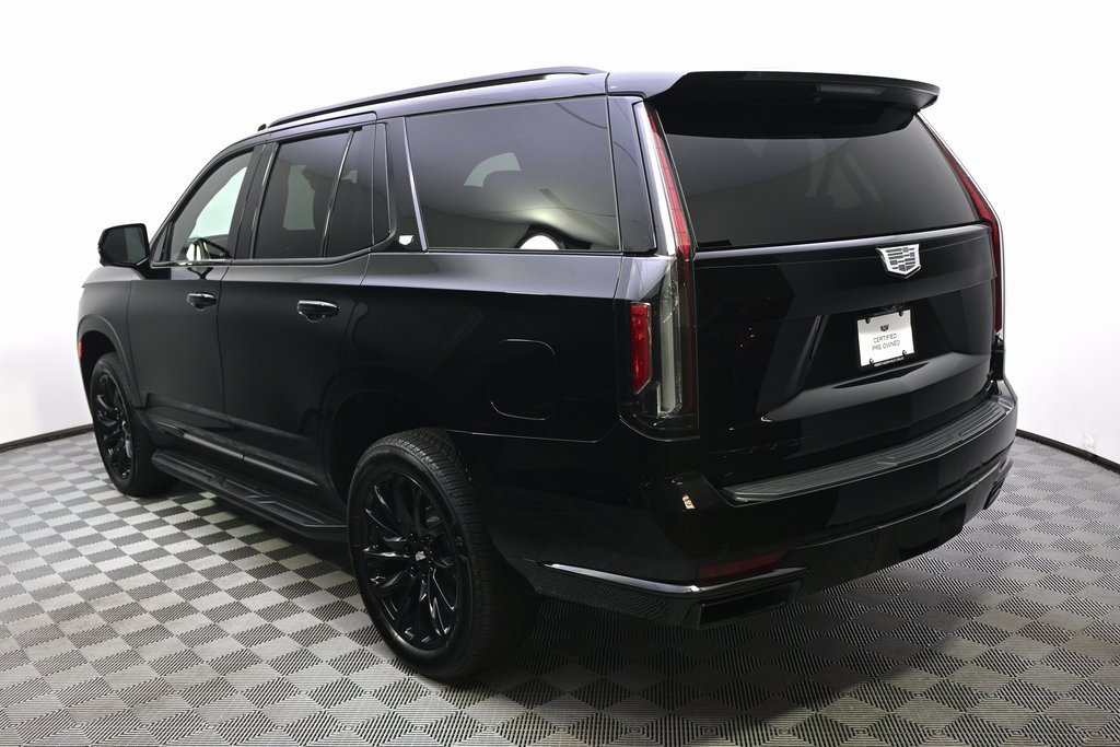 2024 Cadillac Escalade Sport Platinum photo 3