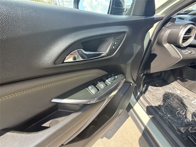 2025 Chevrolet Trax ACTIV photo 13