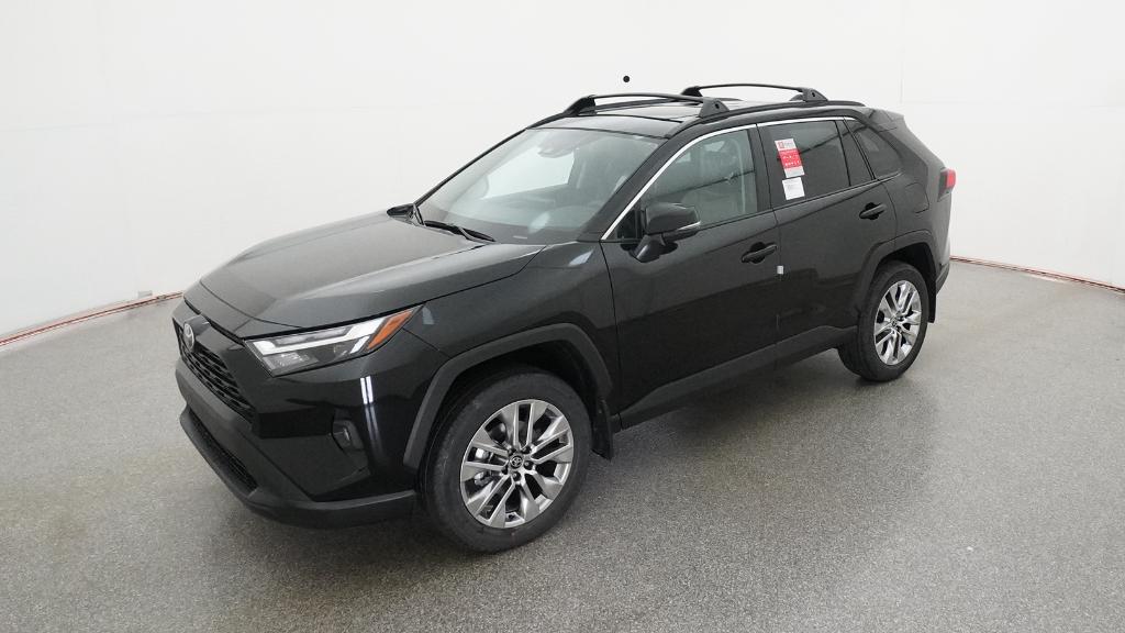 2025 Toyota RAV4 XLE Premium's photo