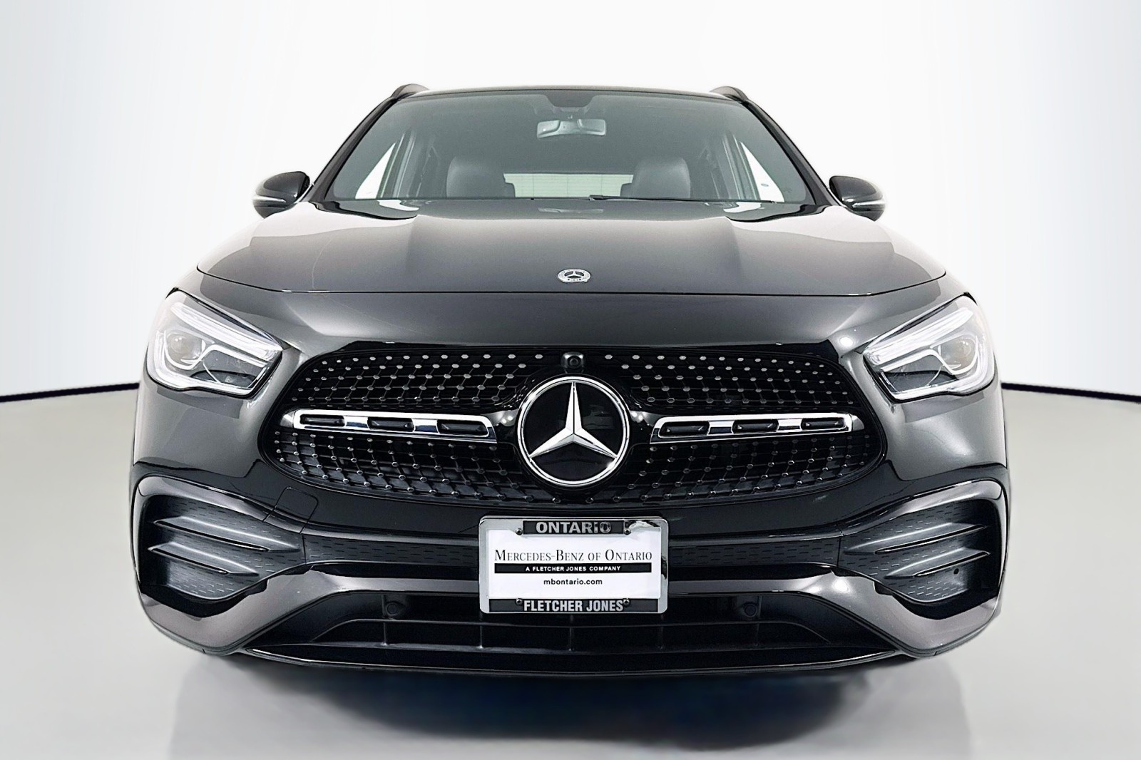 2022 Mercedes Benz GLA 250 photo 2