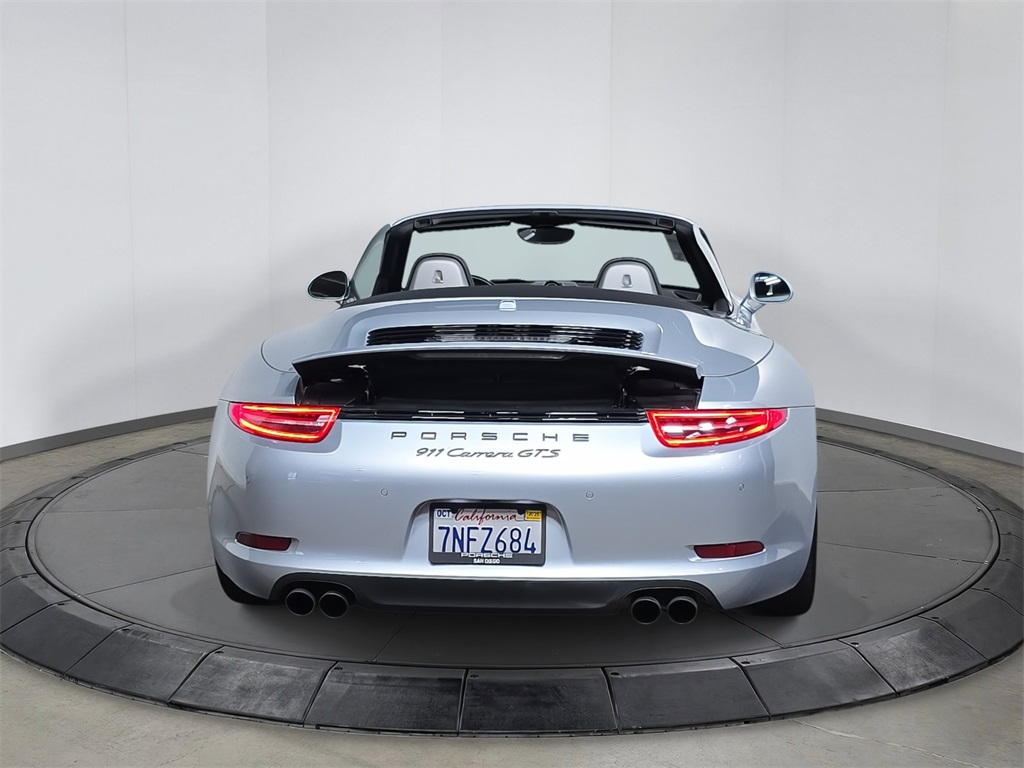2015 Porsche 911 GTS photo 8