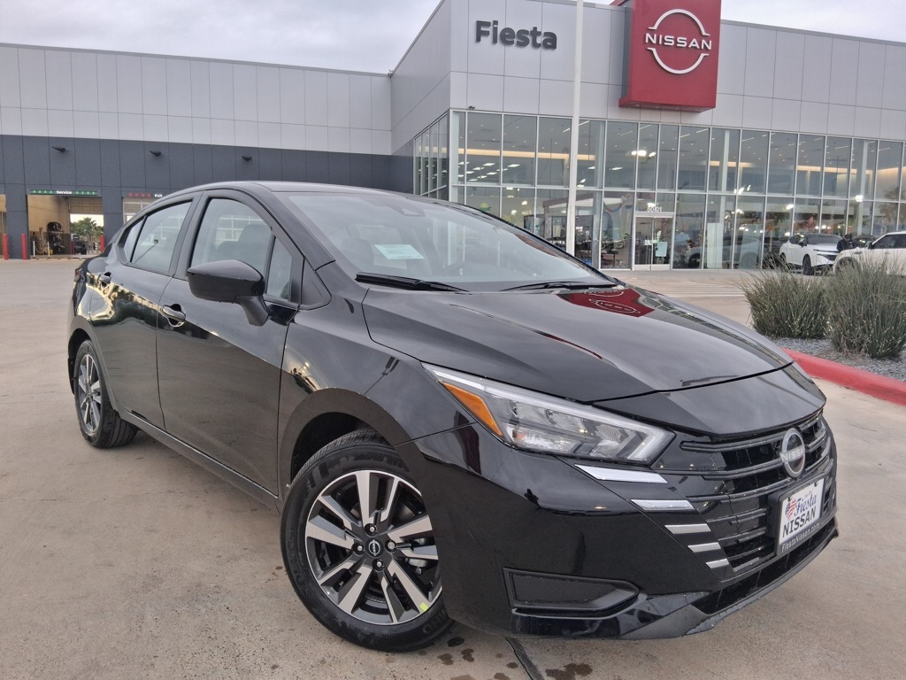 2025 Nissan Versa Sedan SV