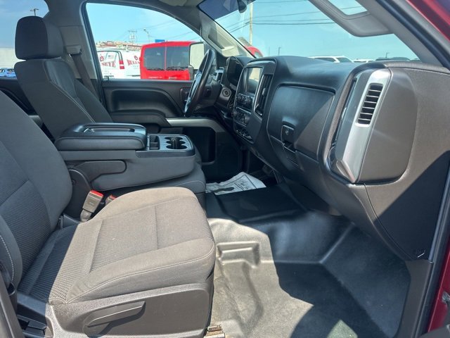 2017 Chevrolet Silverado 2500HD LT photo 19