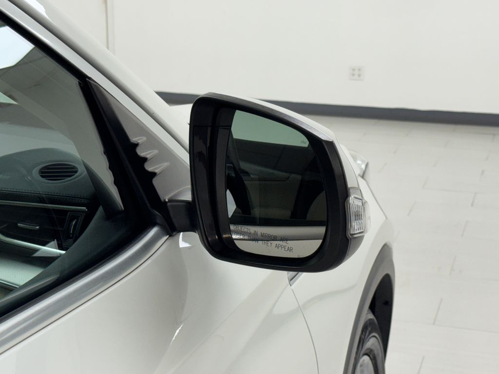 2020 Infiniti QX50 Luxe AWD photo 30