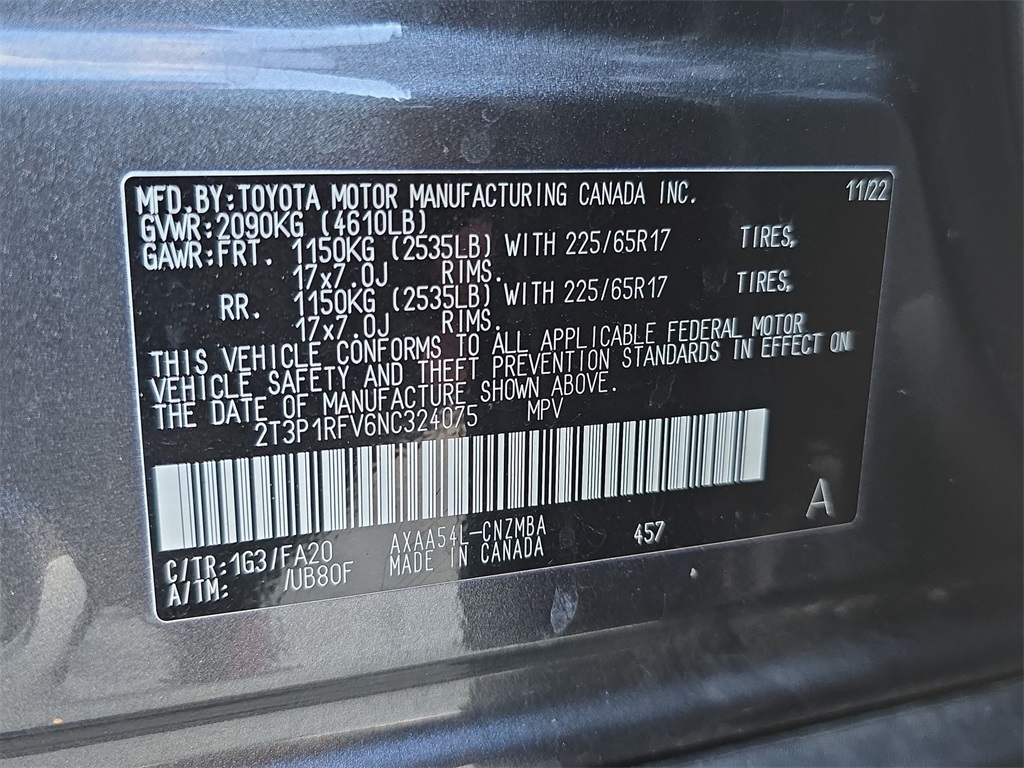 2022 Toyota RAV4 XLE photo 22