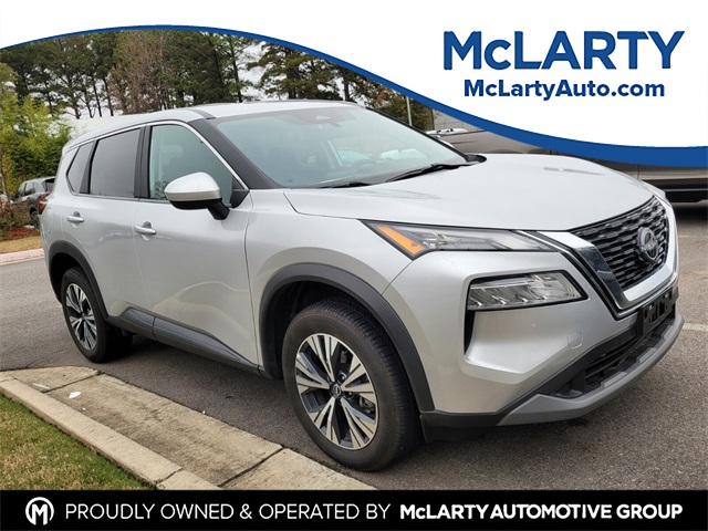 2023 Nissan Rogue SV's photo