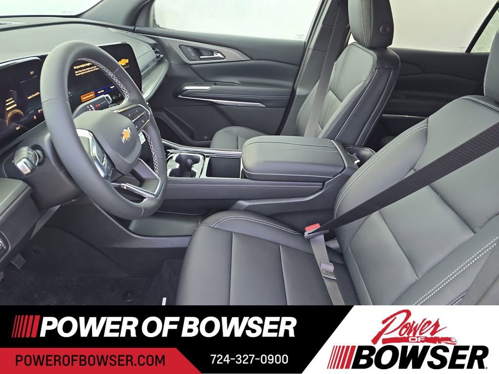 2026 Chevrolet Traverse 2LT photo 4