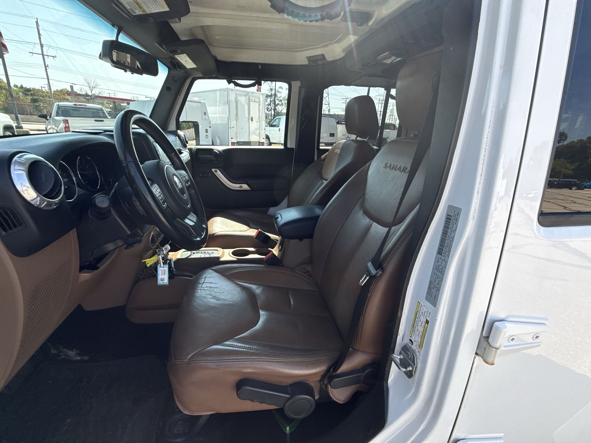 2017 Jeep Wrangler Unlimited Sahara photo 7