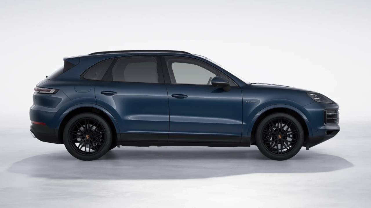 2025 Porsche Cayenne E-Hybrid photo 7