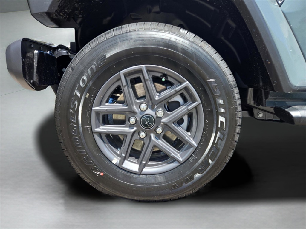 2025 Jeep Gladiator Sport S photo 8