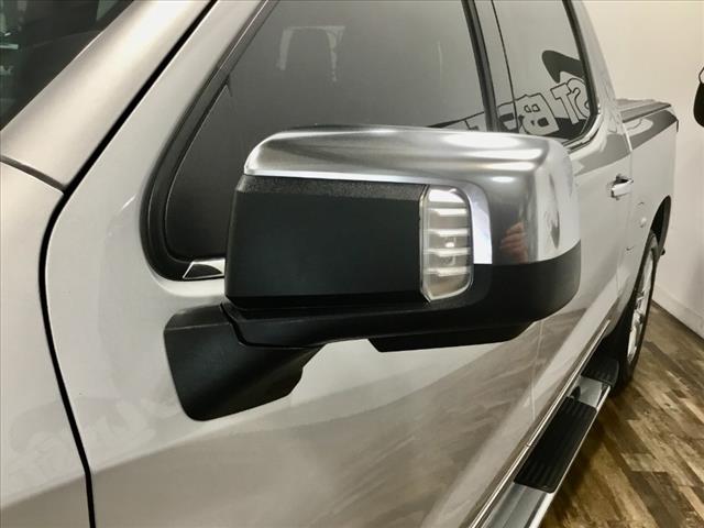 2022 Chevrolet Silverado 1500 High Country photo 3