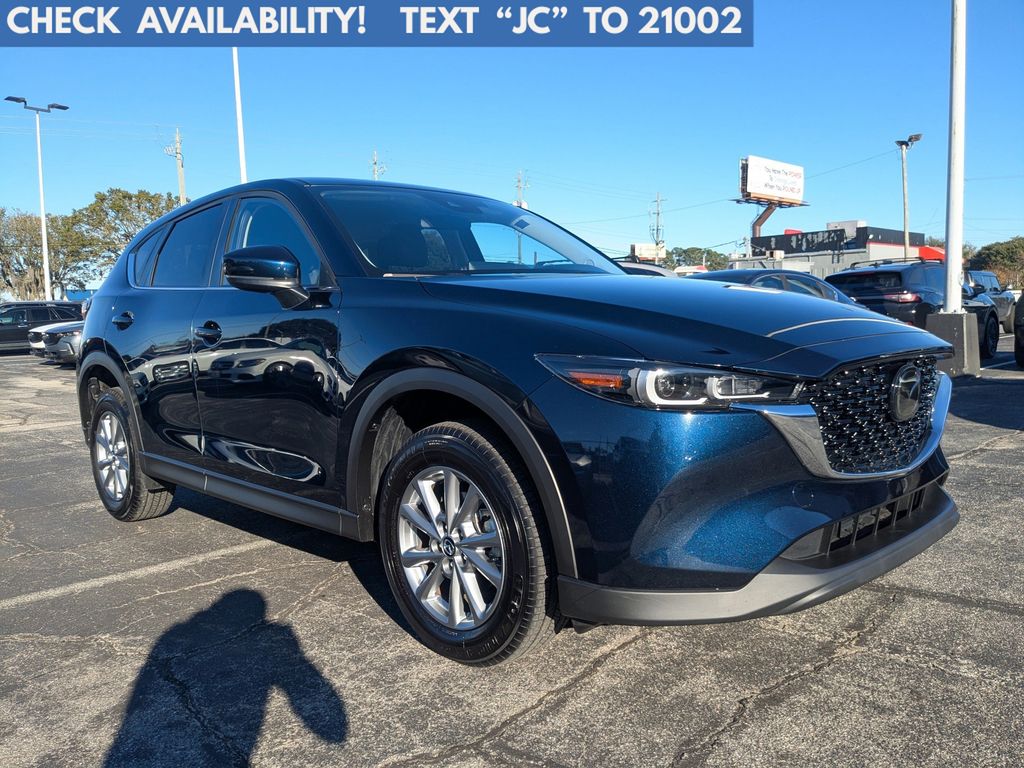 2023 Mazda CX-5 S Select Package's photo