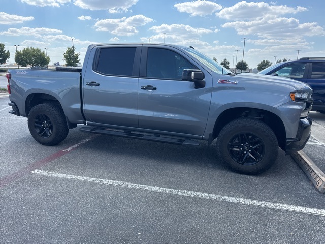 2019 Chevrolet Silverado 1500 LT Trail Boss photo 2