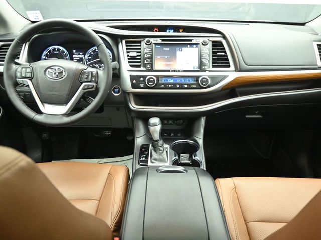 2018 TOYOTA HIGHLANDER - Image 22