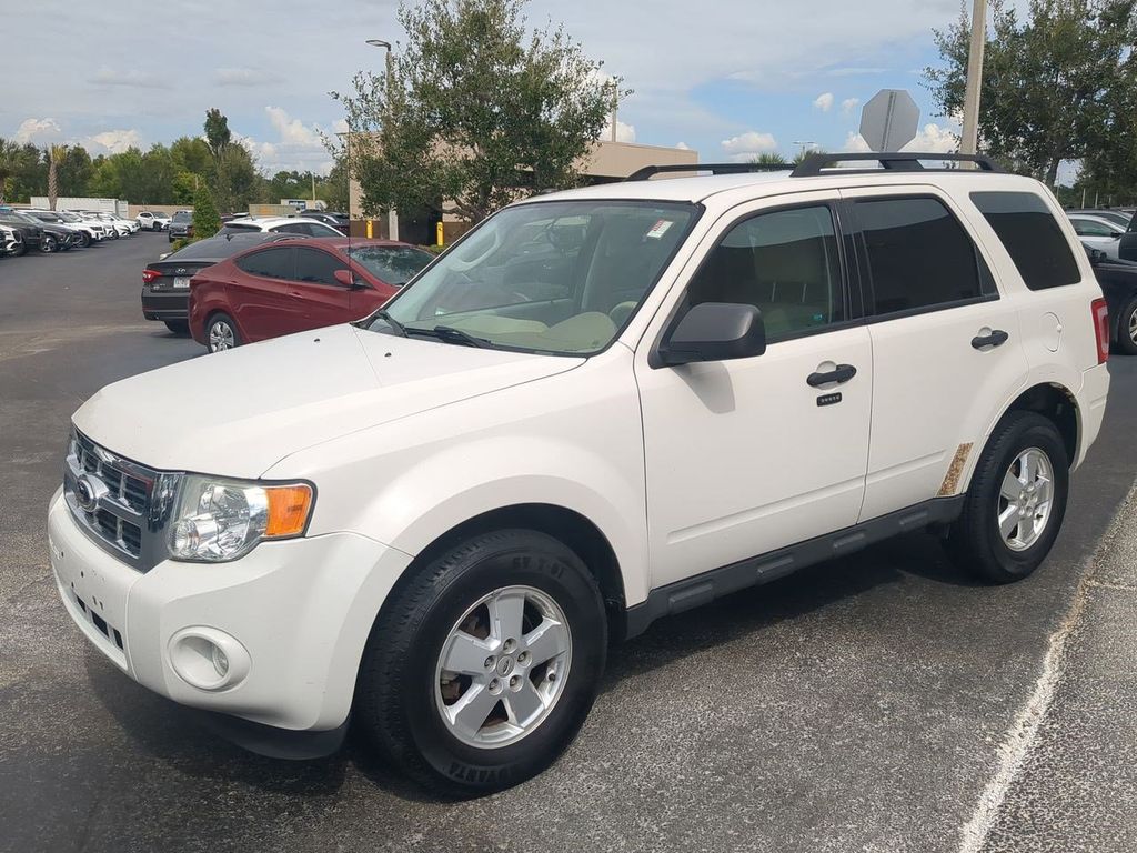 Used 2012 Ford Escape XLT with VIN 1FMCU9D78CKC56212 for sale in Bradenton, FL