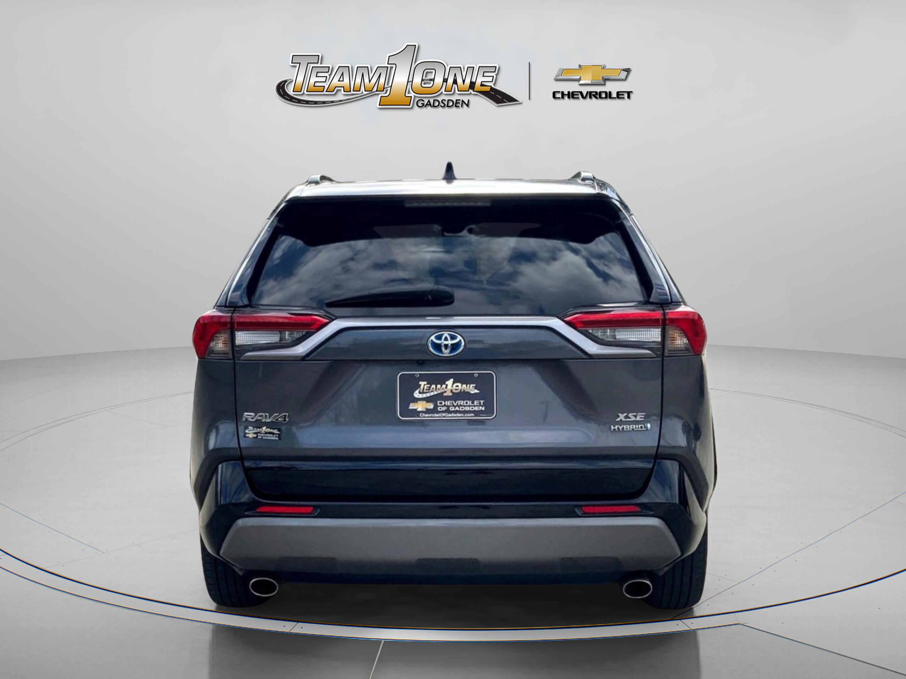 2021 Toyota RAV4 Hybrid XSE photo 3
