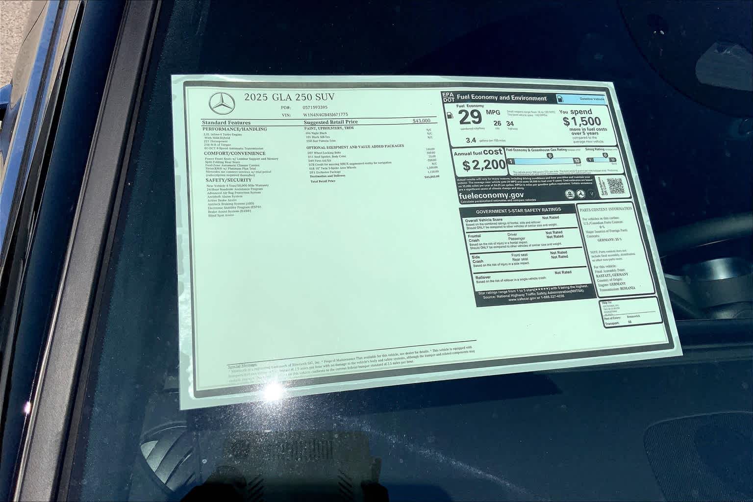 2025 Mercedes Benz GLA 250 photo 18