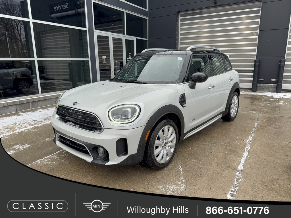 2022 MINI Countryman Oxford Edition's photo