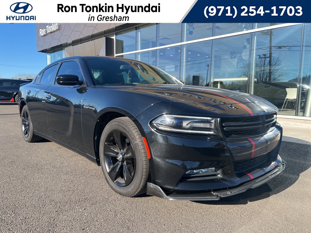 2017 Dodge Charger SXT