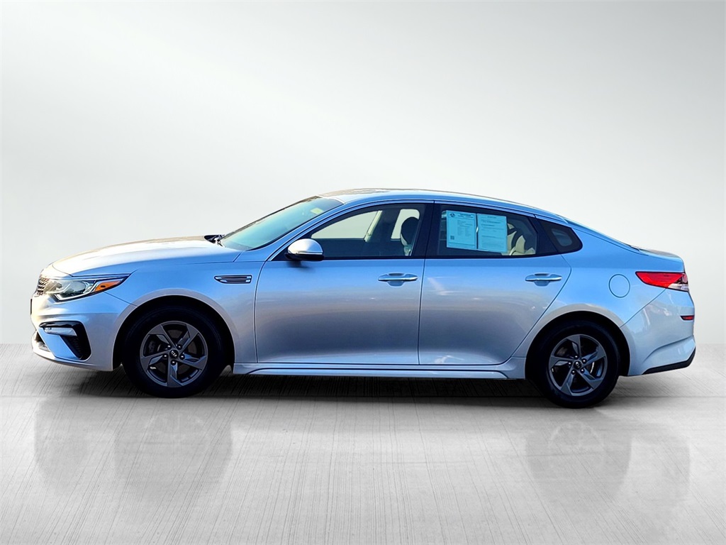 2019 Kia Optima LX photo 8