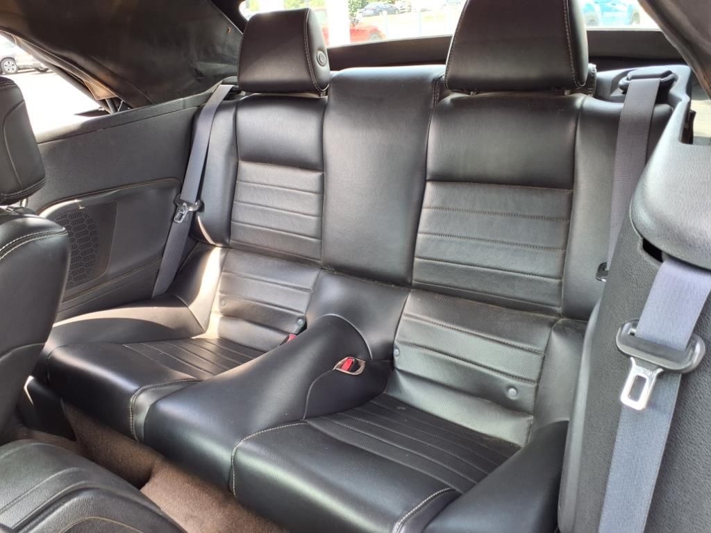 2013 Ford Mustang GT Premium photo 4