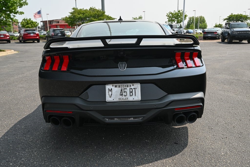 2025 Ford Mustang Dark Horse photo 5