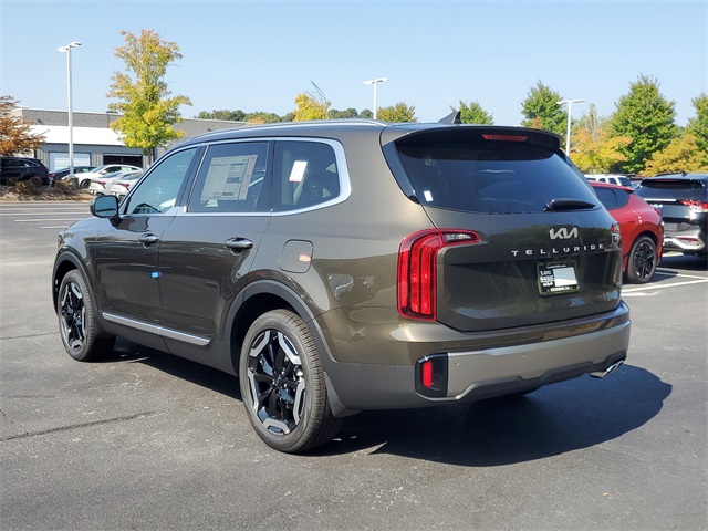 2025 Kia Telluride S photo 5